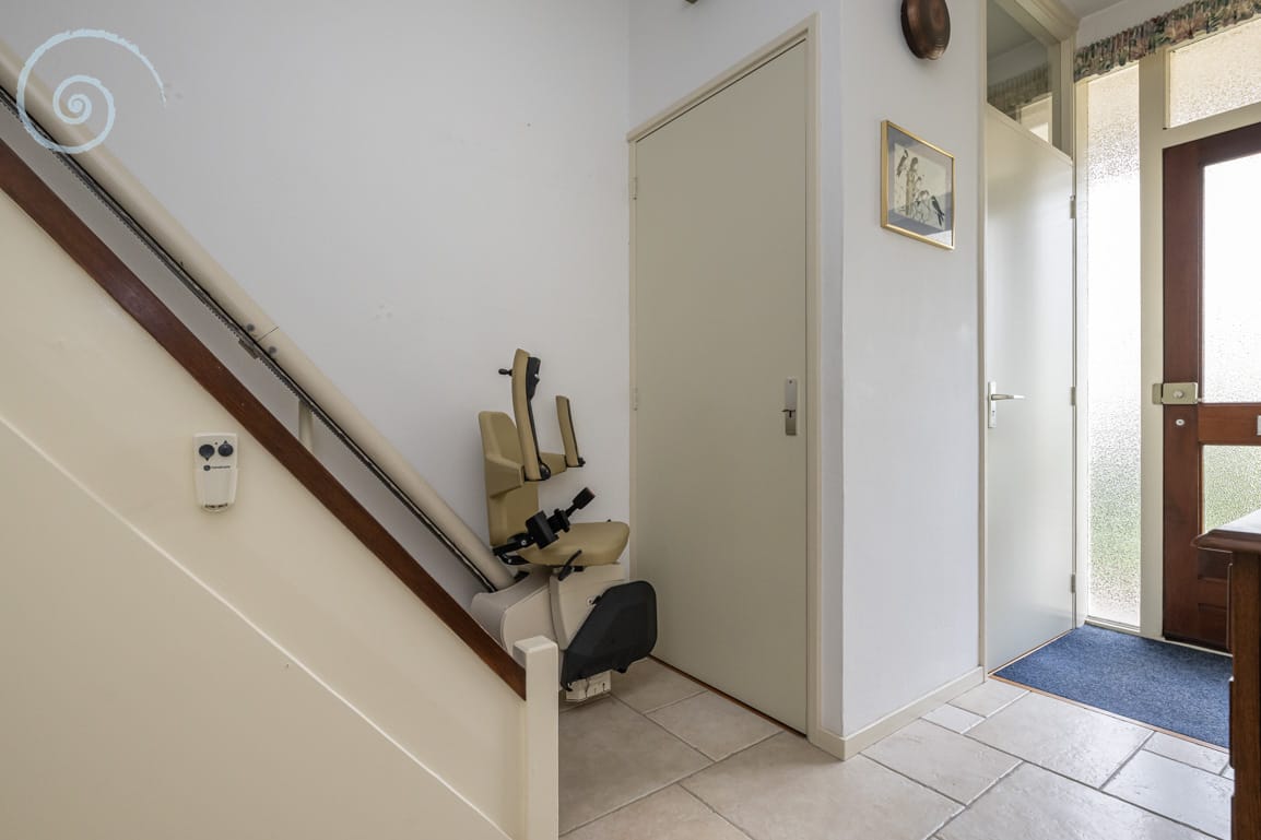 Foto 4 van Helmstraat 1