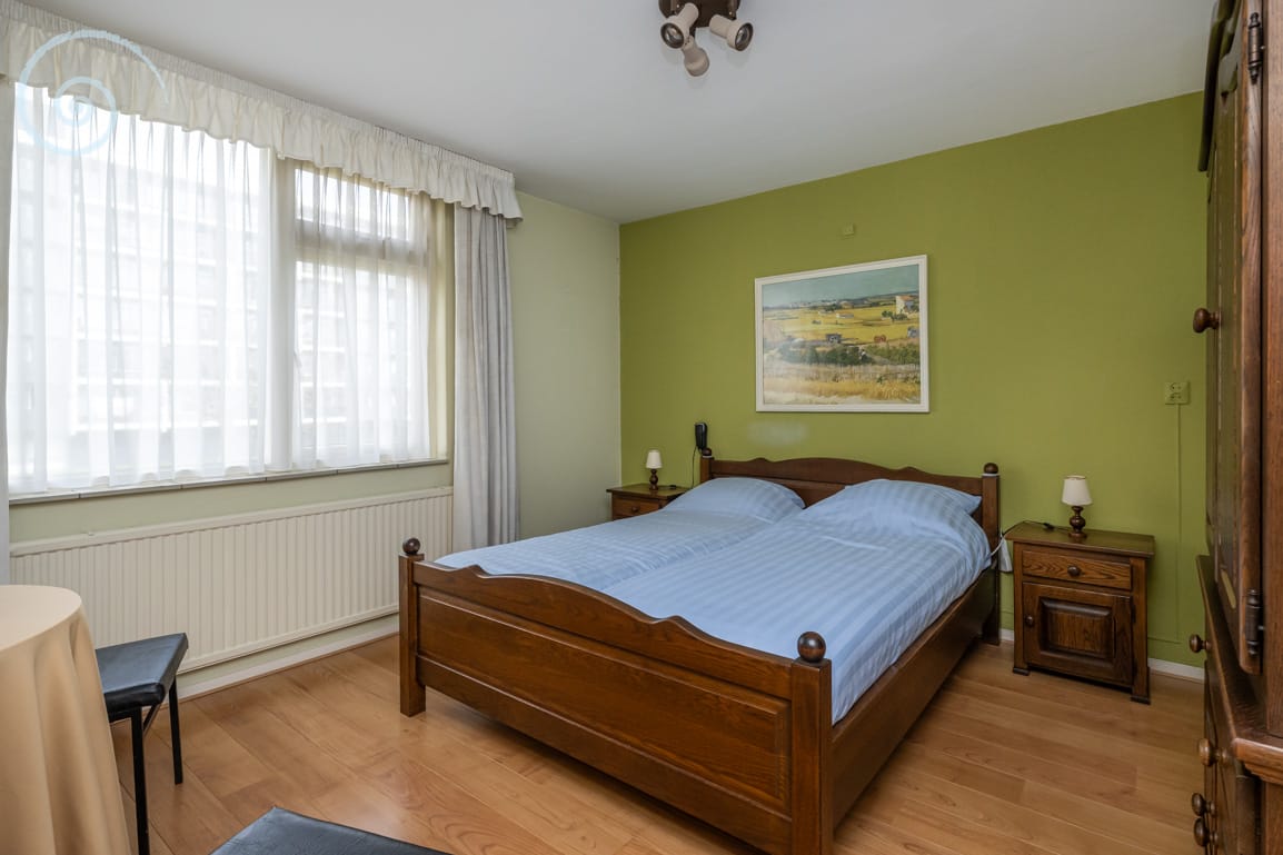 Foto 15 van Helmstraat 1