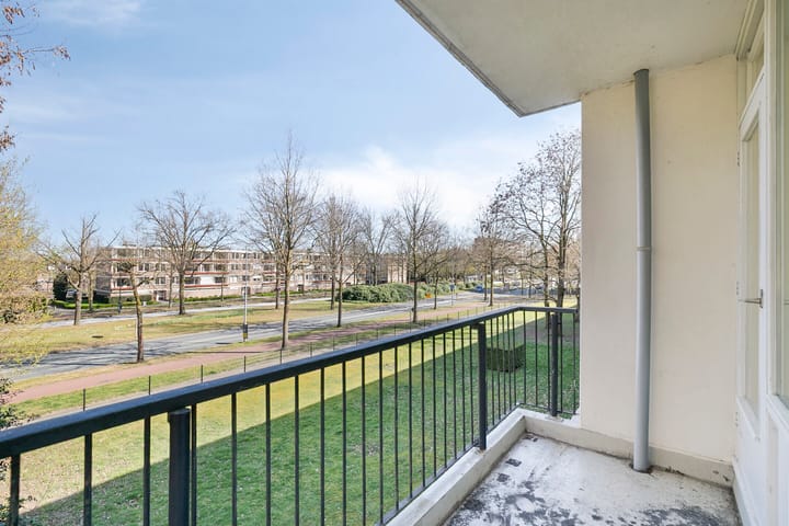 Photo 2 of Pisanostraat 144
