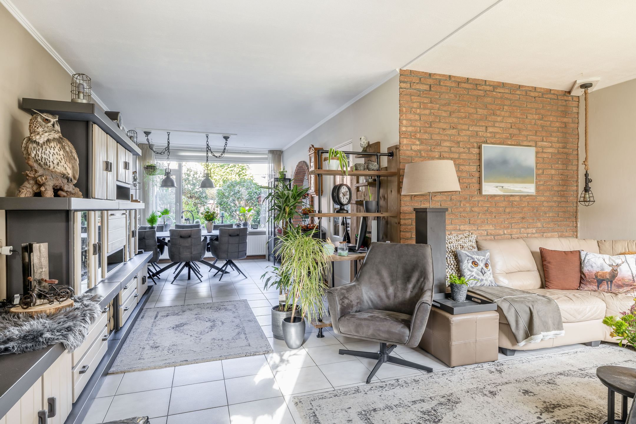 Well-maintained terraced house with 3 bedrooms and garden in child-friendly Rozenburg — 12
