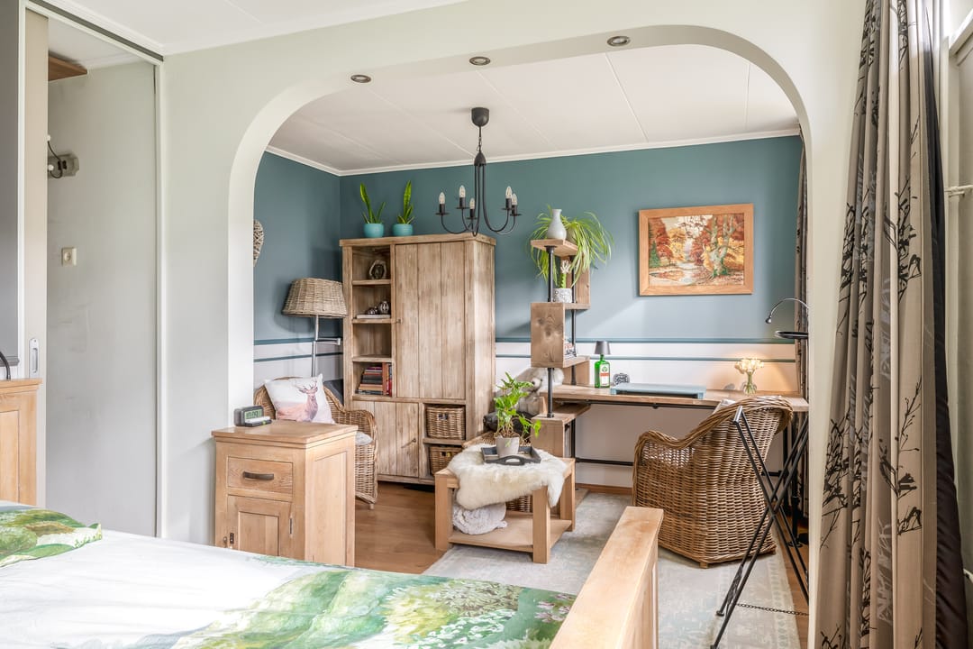 Well-maintained terraced house with 3 bedrooms and garden in child-friendly Rozenburg — 32