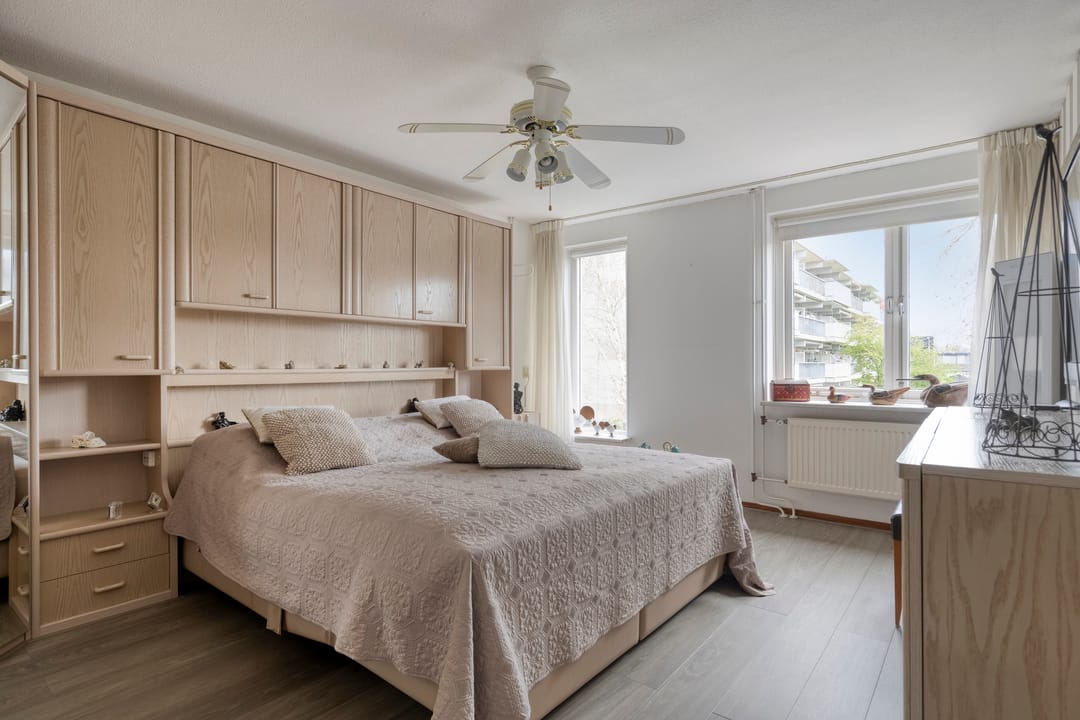 Spacious Family Home with Four Bedrooms in Popular Westerkoog — 17