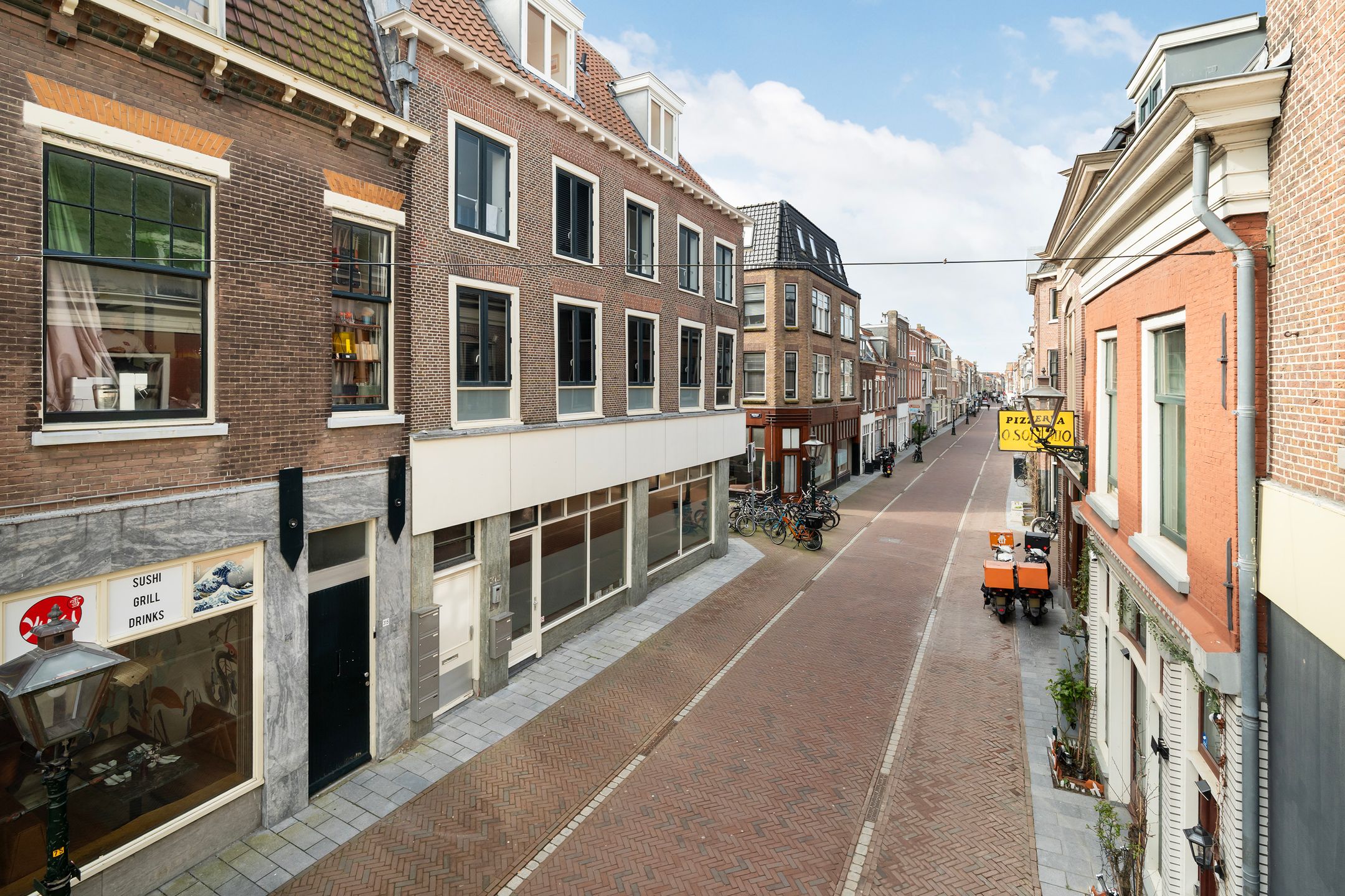 Modern turnkey apartment in historic Leiden center — 15