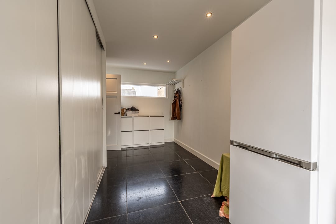 Photo 17 of Koninginneweg 63