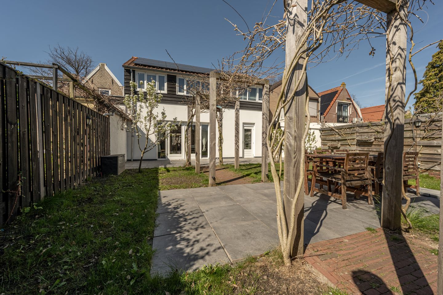 Photo 49 of Koninginneweg 63