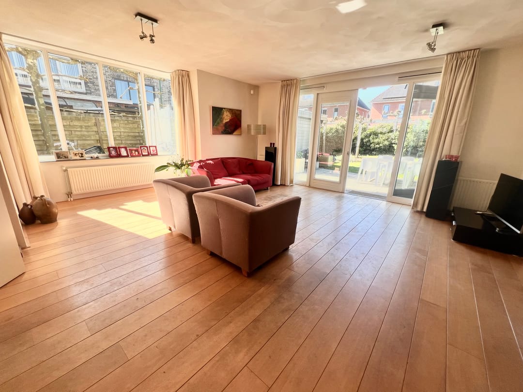 Photo 7 of Paleismuur 70