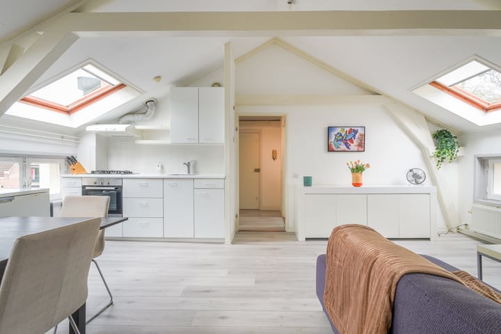 Foto 2 van Van Asch van Wijckskade 15-C