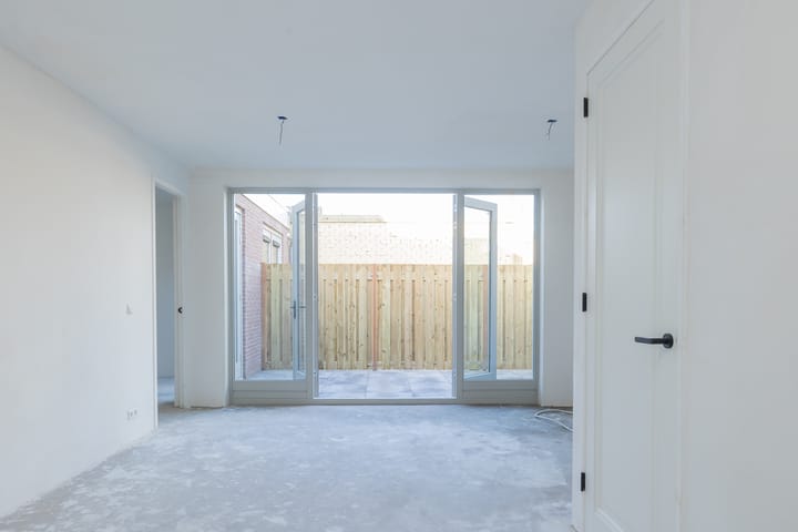 Photo 2 of Ambachtstraat 1