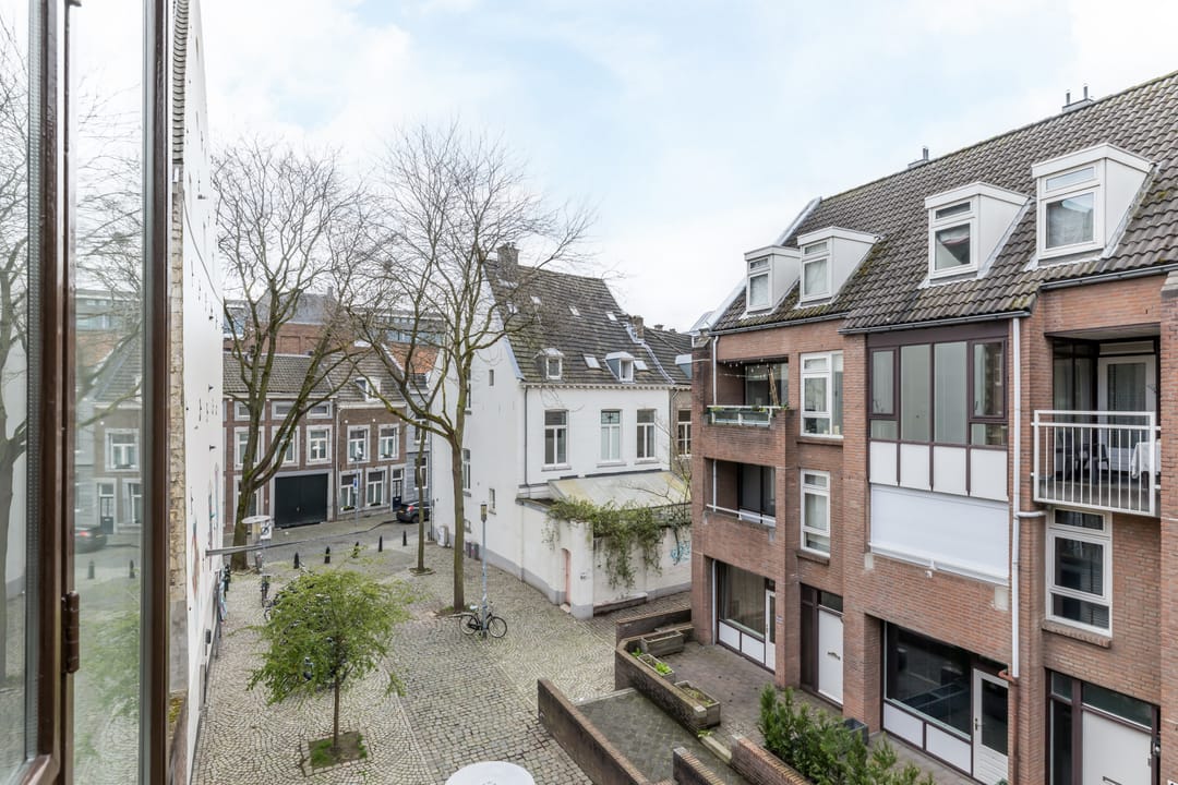 Foto 23 van Hoograamstraat 141