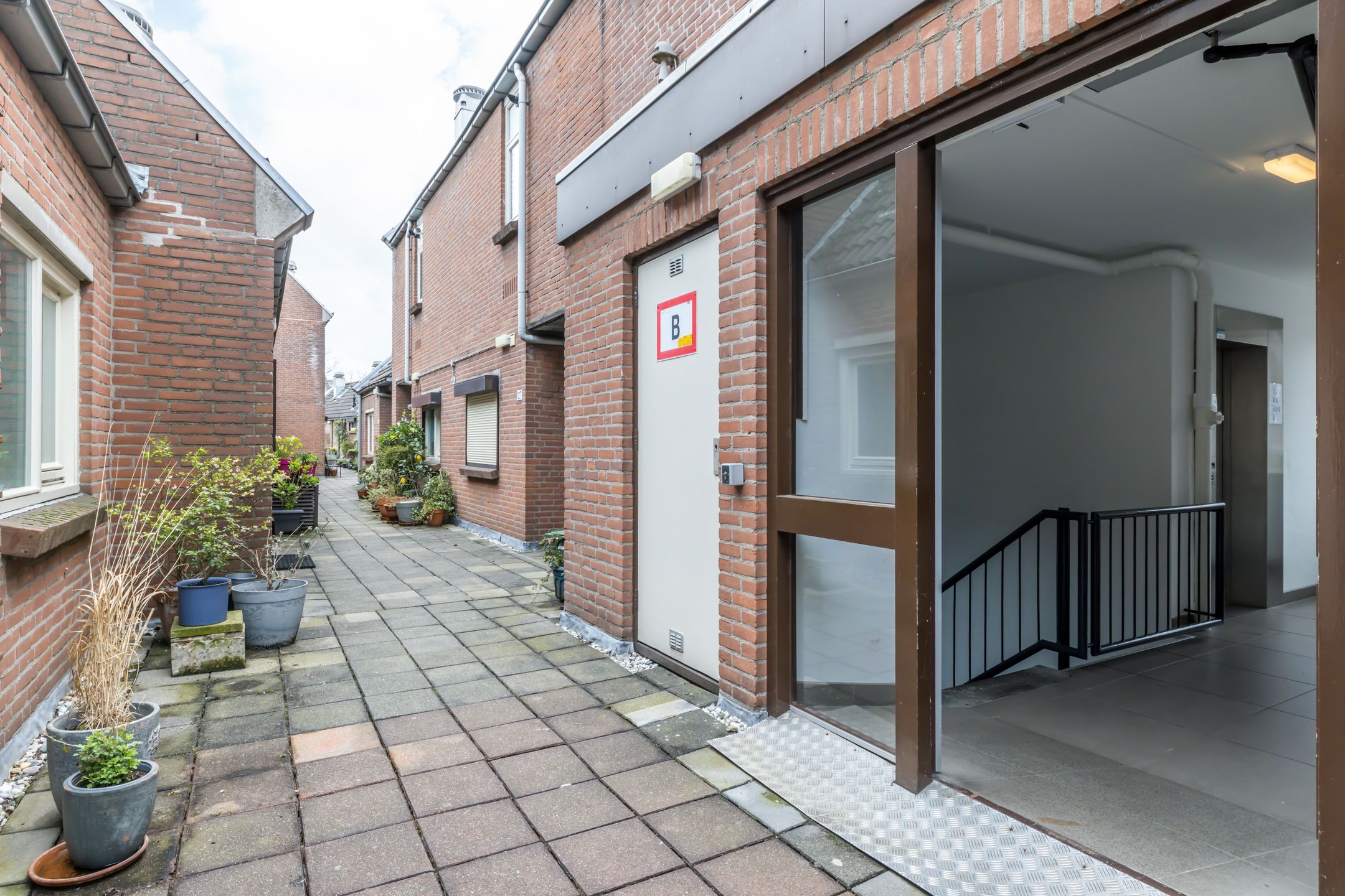 Foto 24 van Hoograamstraat 141