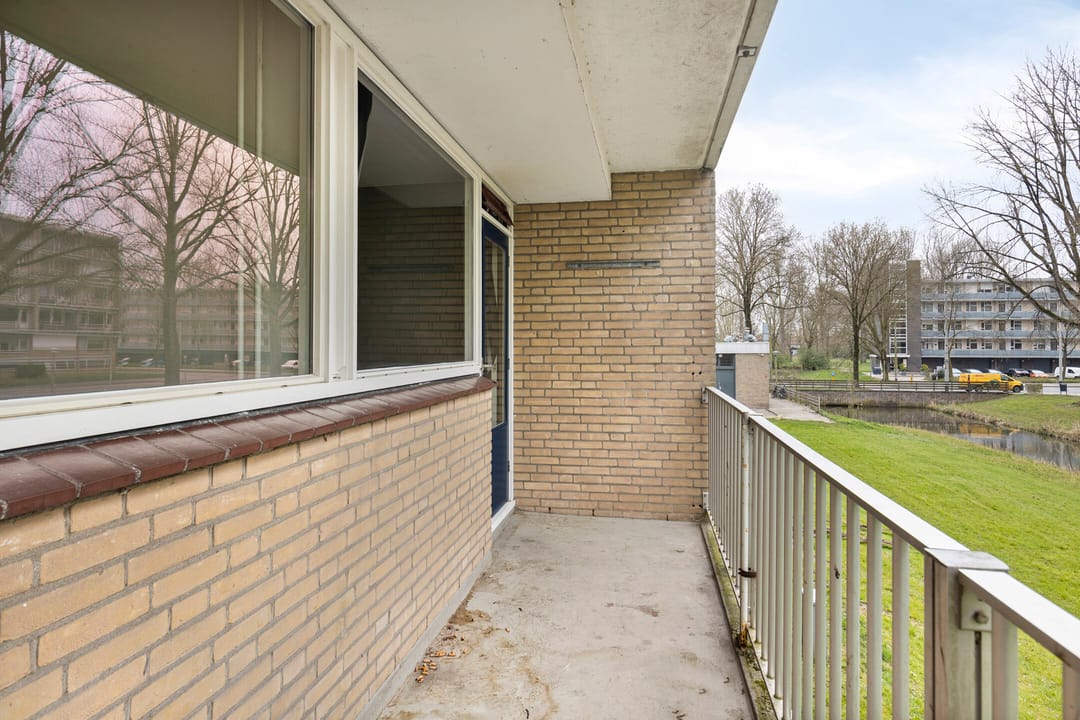 Spacious 4-room apartment with balcony and storage in Arnhem — 32