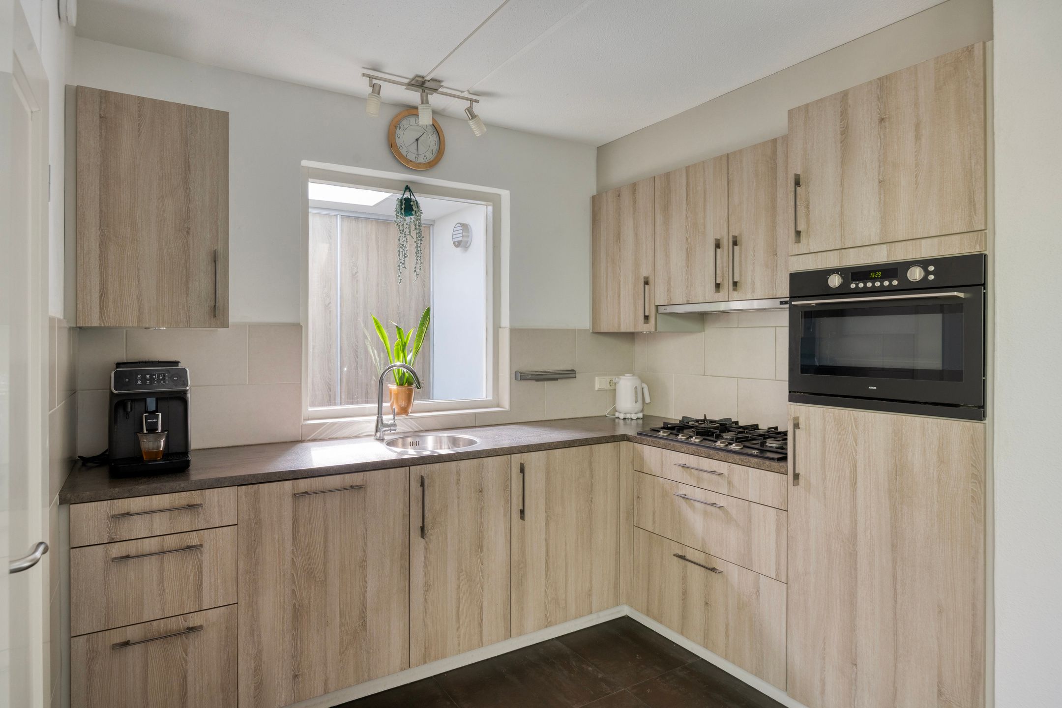 Foto 15 van Kalverekker 9