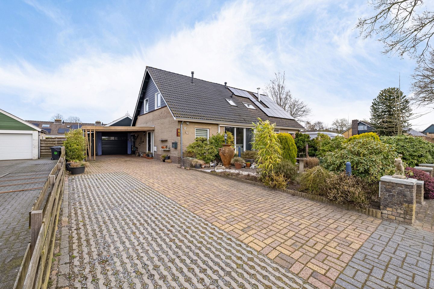 Photo 1 of Oosterse Es 41