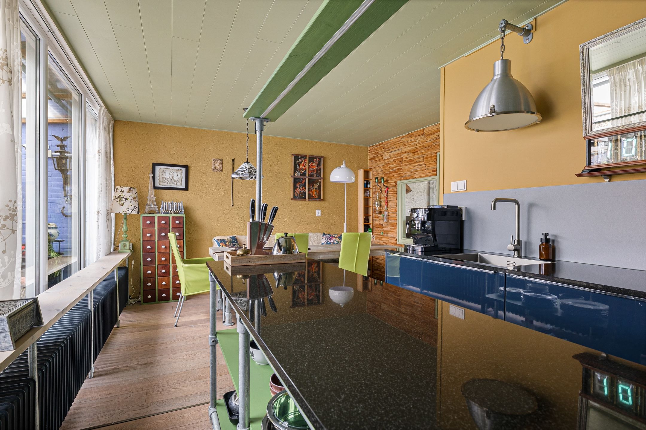 Foto 21 van Oosterse Es 41