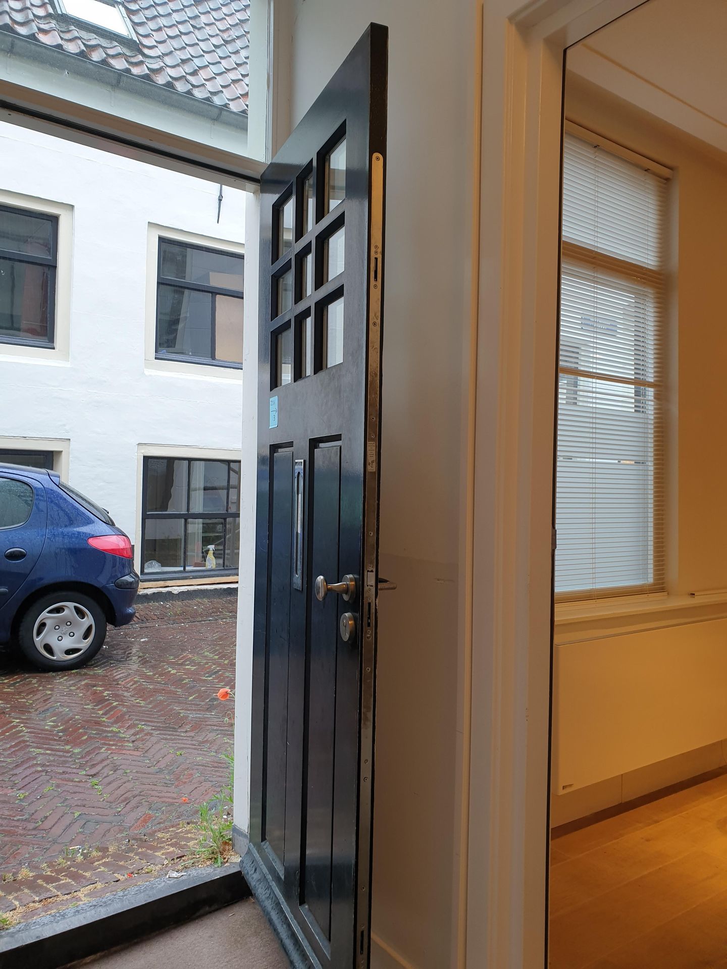 Bekijk foto 2 van Regenboogstraat 1