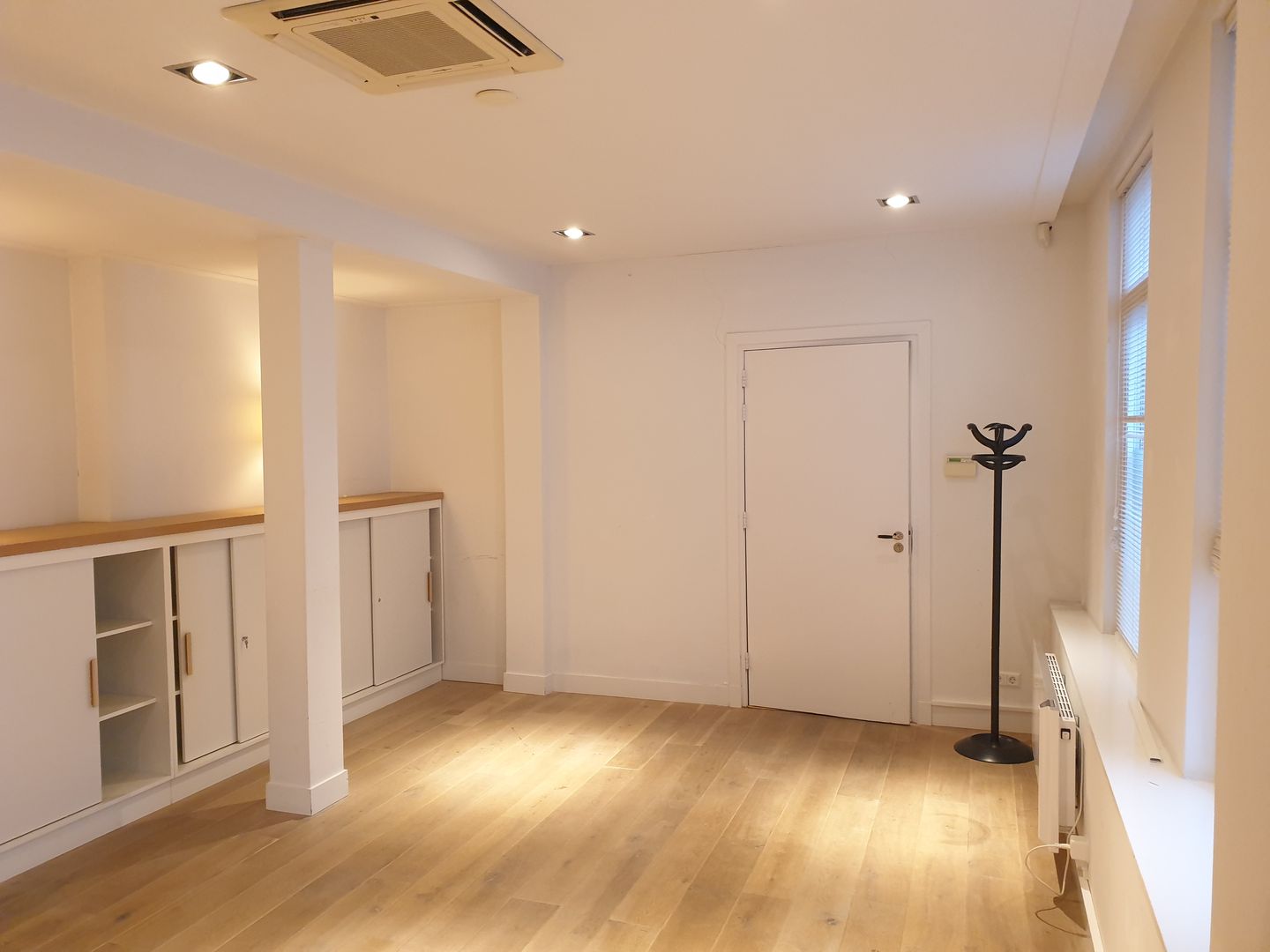 Bekijk foto 5 van Regenboogstraat 1