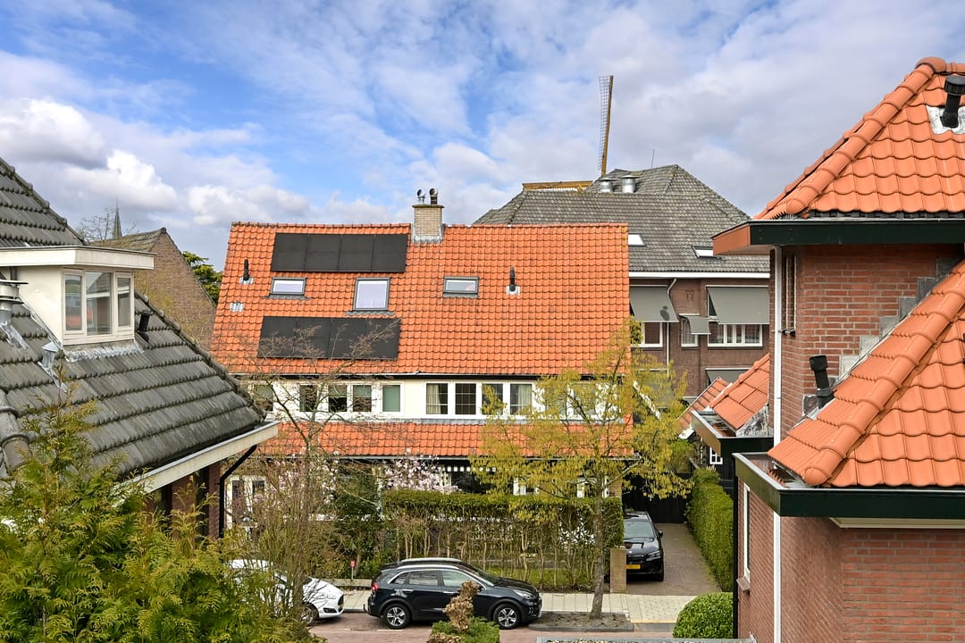 Corner house in the heart of Wassenaar with 179 m² living space — 23