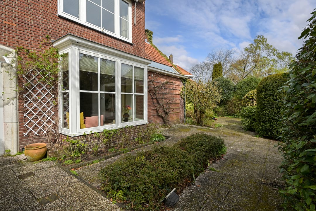 Corner house in the heart of Wassenaar with 179 m² living space — 26