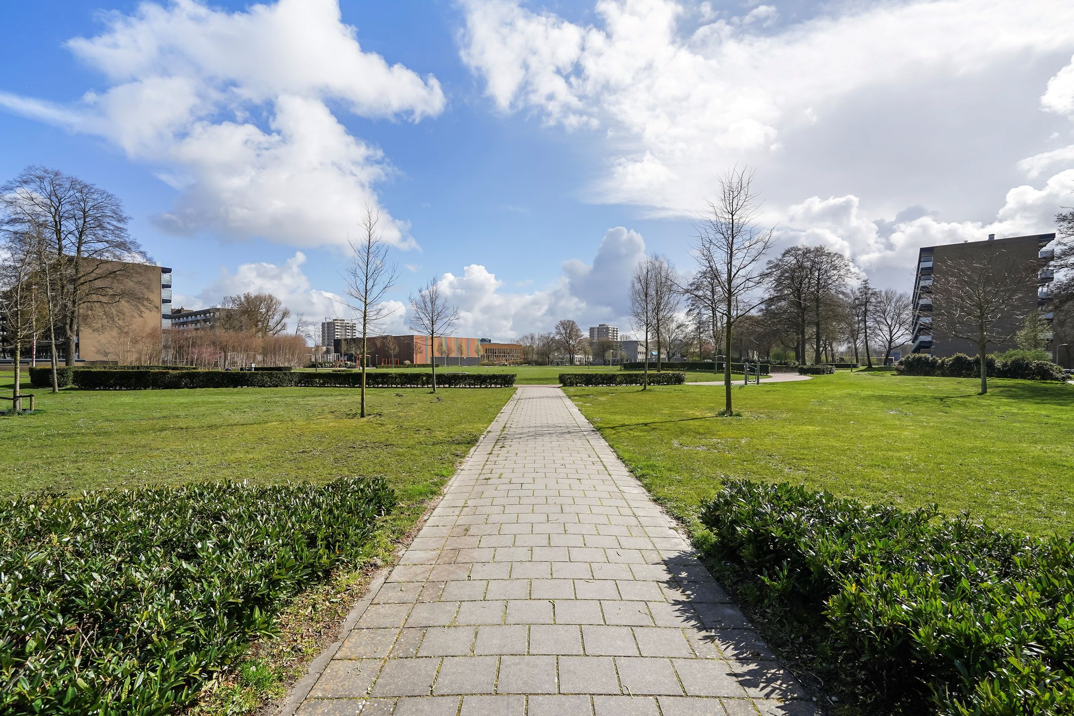 Photo 45 of Dunantstraat 1047