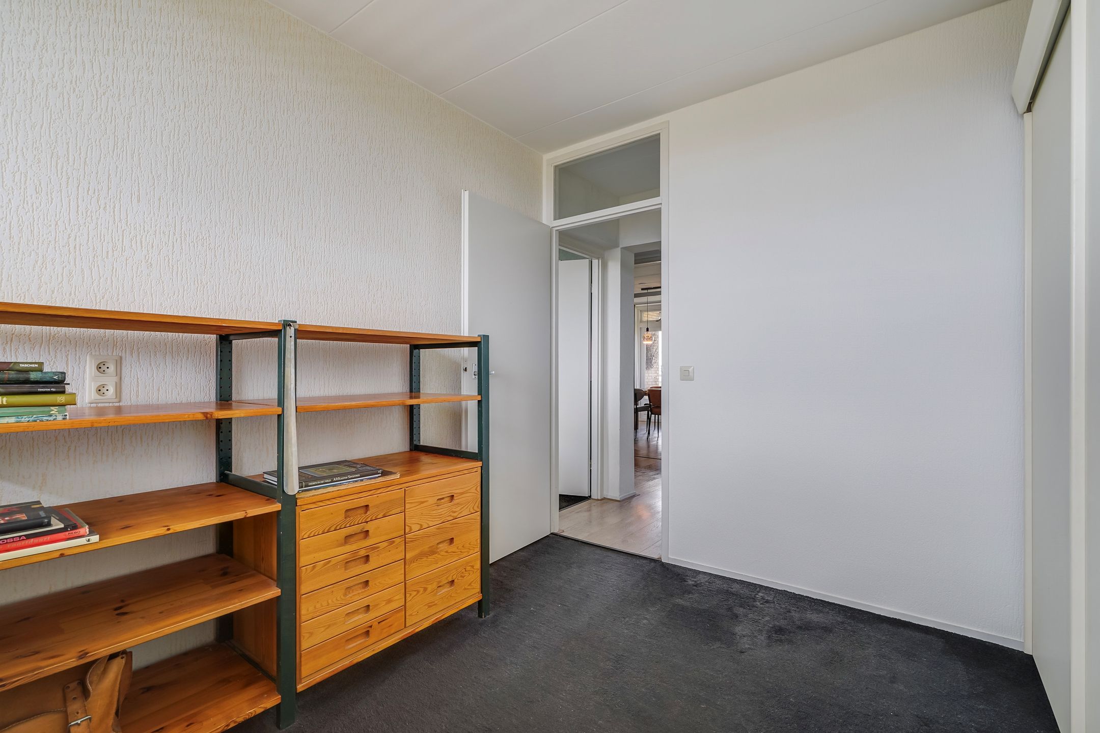 Photo 39 of Dunantstraat 1047