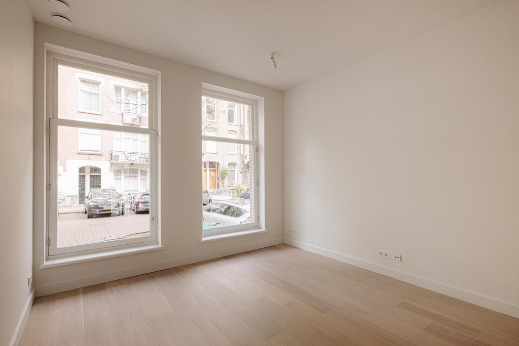 Photo 11 of Johannes Verhulststraat 159-A