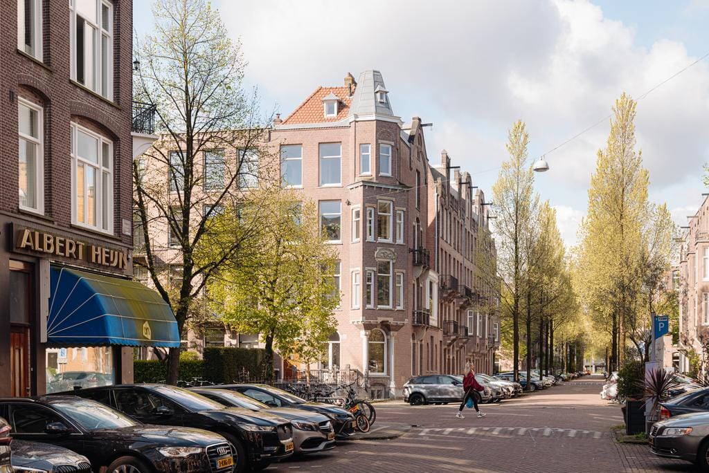 Photo 47 of Johannes Verhulststraat 159-A