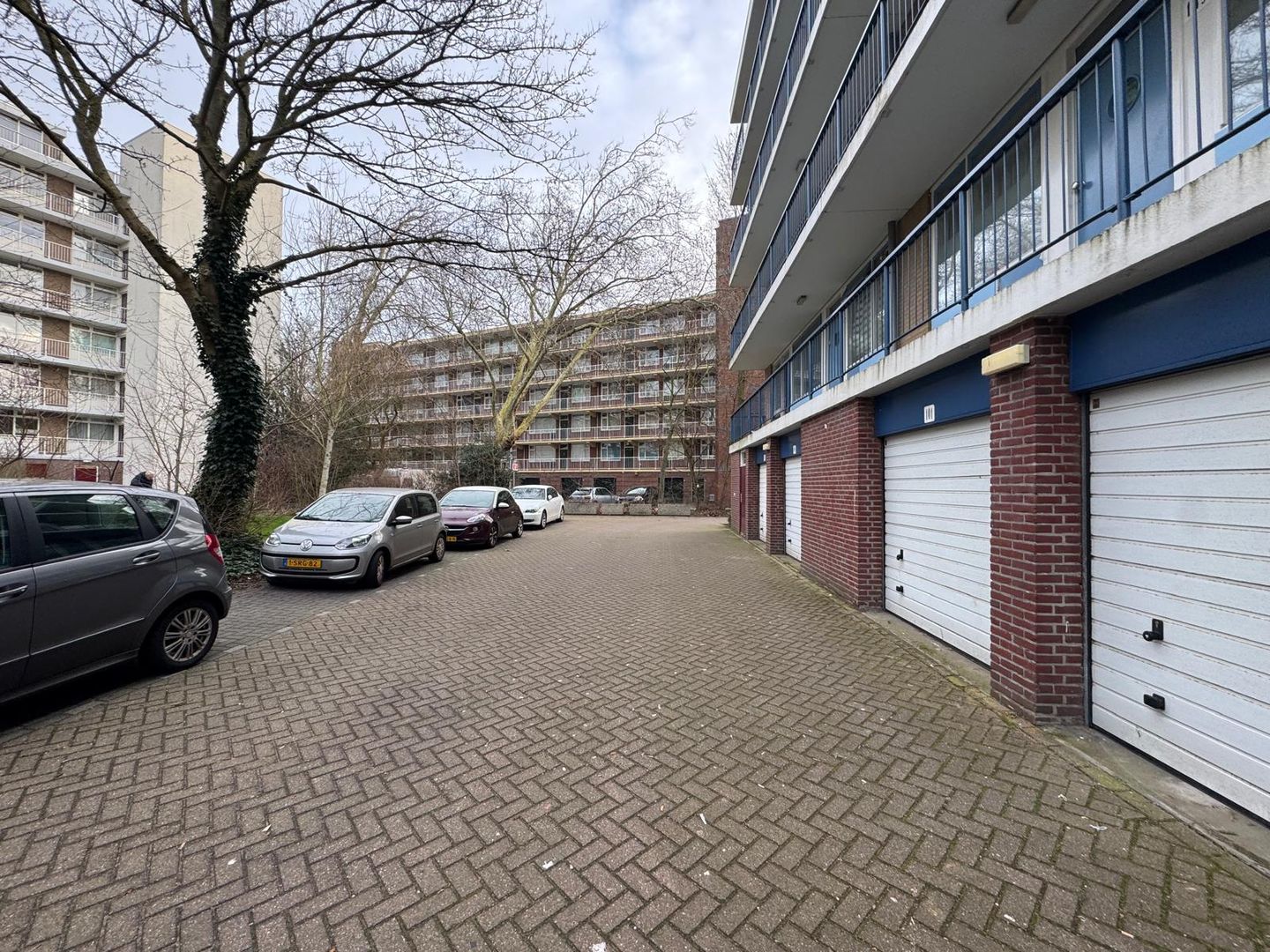 Foto 1 van Uitgeeststraat 105