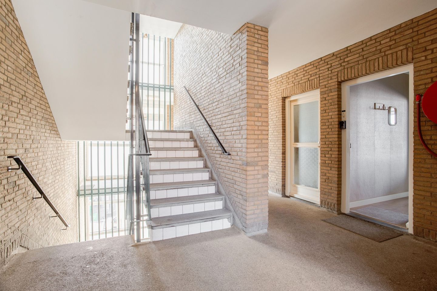 Urban Studio Apartment with Balcony in Central Enschede — 10