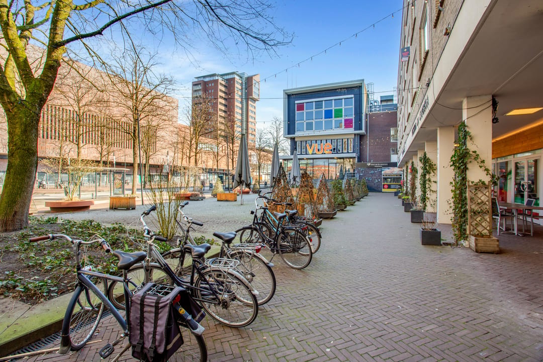 Urban Studio Apartment with Balcony in Central Enschede — 22