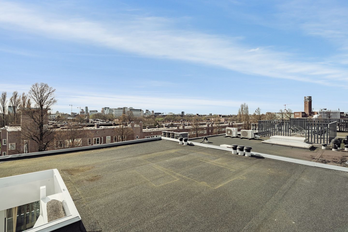 Spectacular penthouse in Museum Quarter with Rijksmuseum views and private roof terrace — 40
