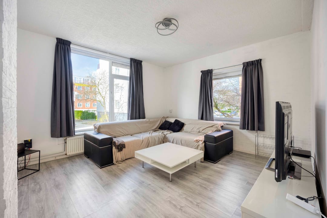 Photo 2 of Hekbootstraat 10-A