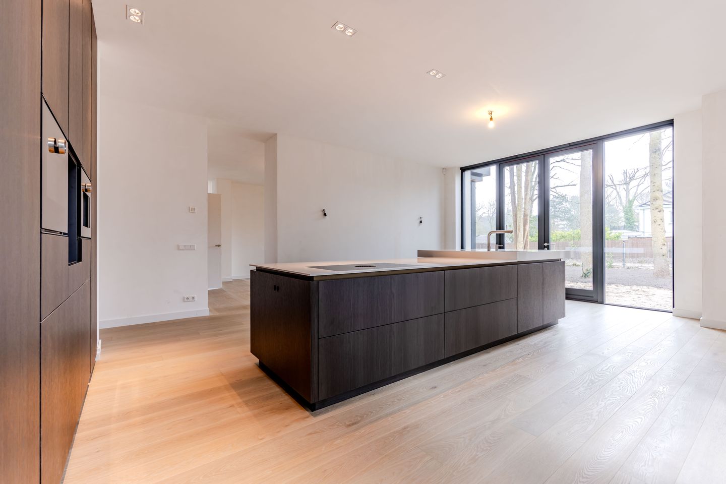 Foto 10 van Van der Doeslaan 6