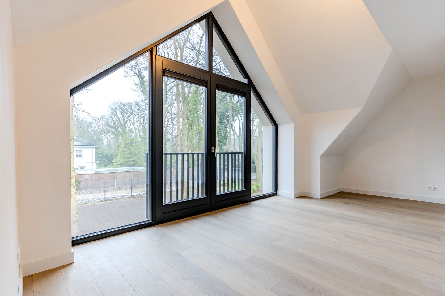 Foto 20 van Van der Doeslaan 6