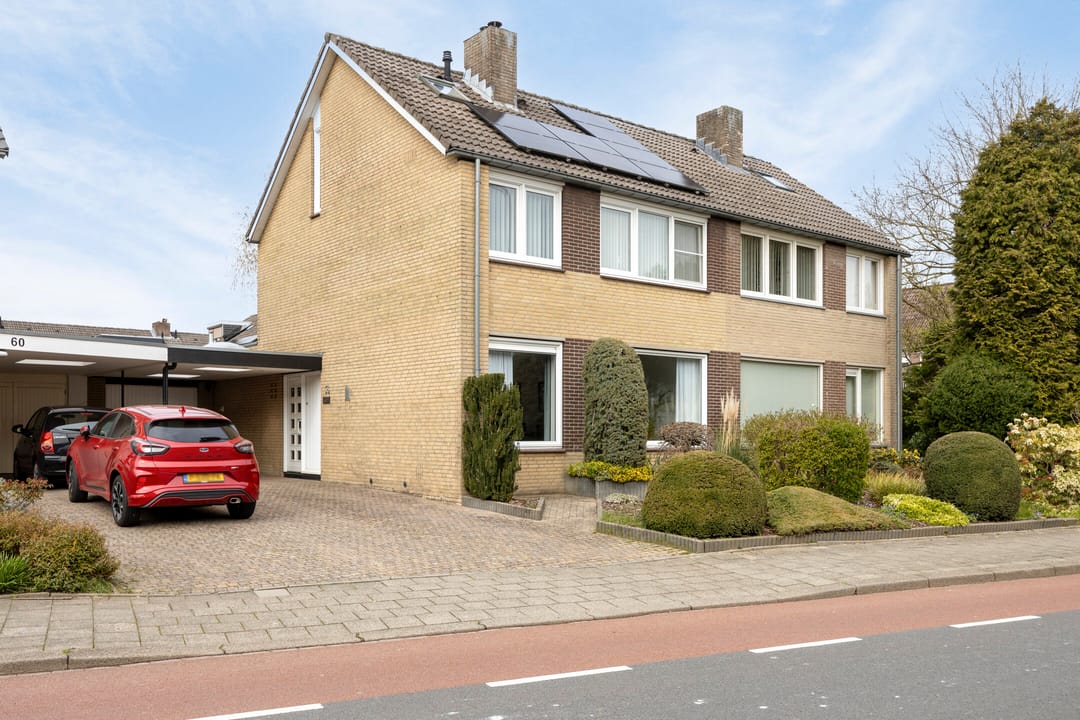 Foto 1 van Planetenhof 58