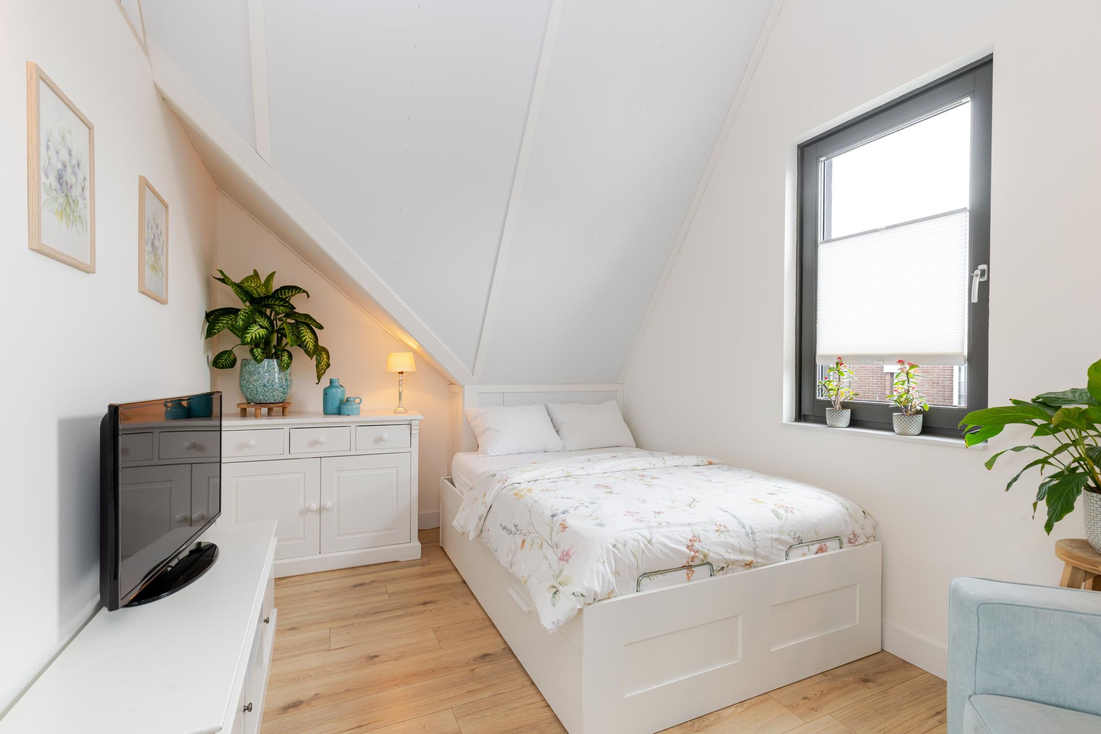 Foto 45 van Verbrande Erven 8