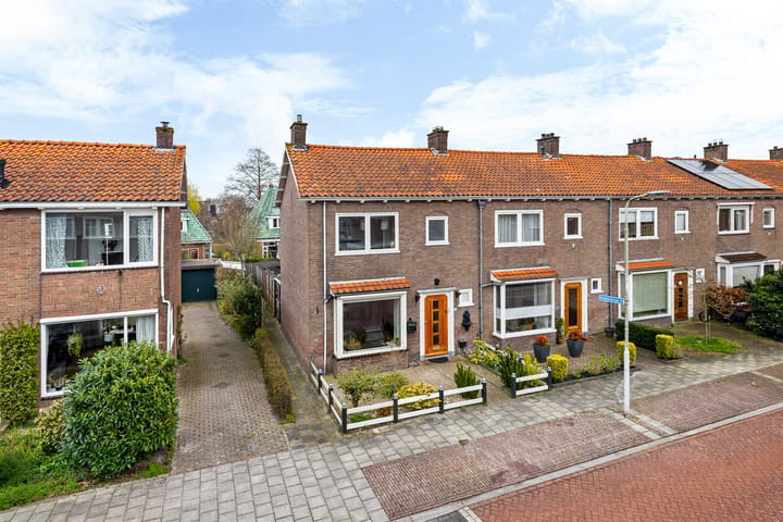 Photo 5 of Lohmanstraat 12
