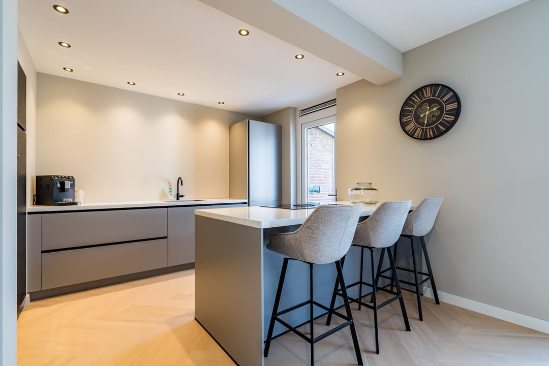 Photo 11 of Tromplaan 2