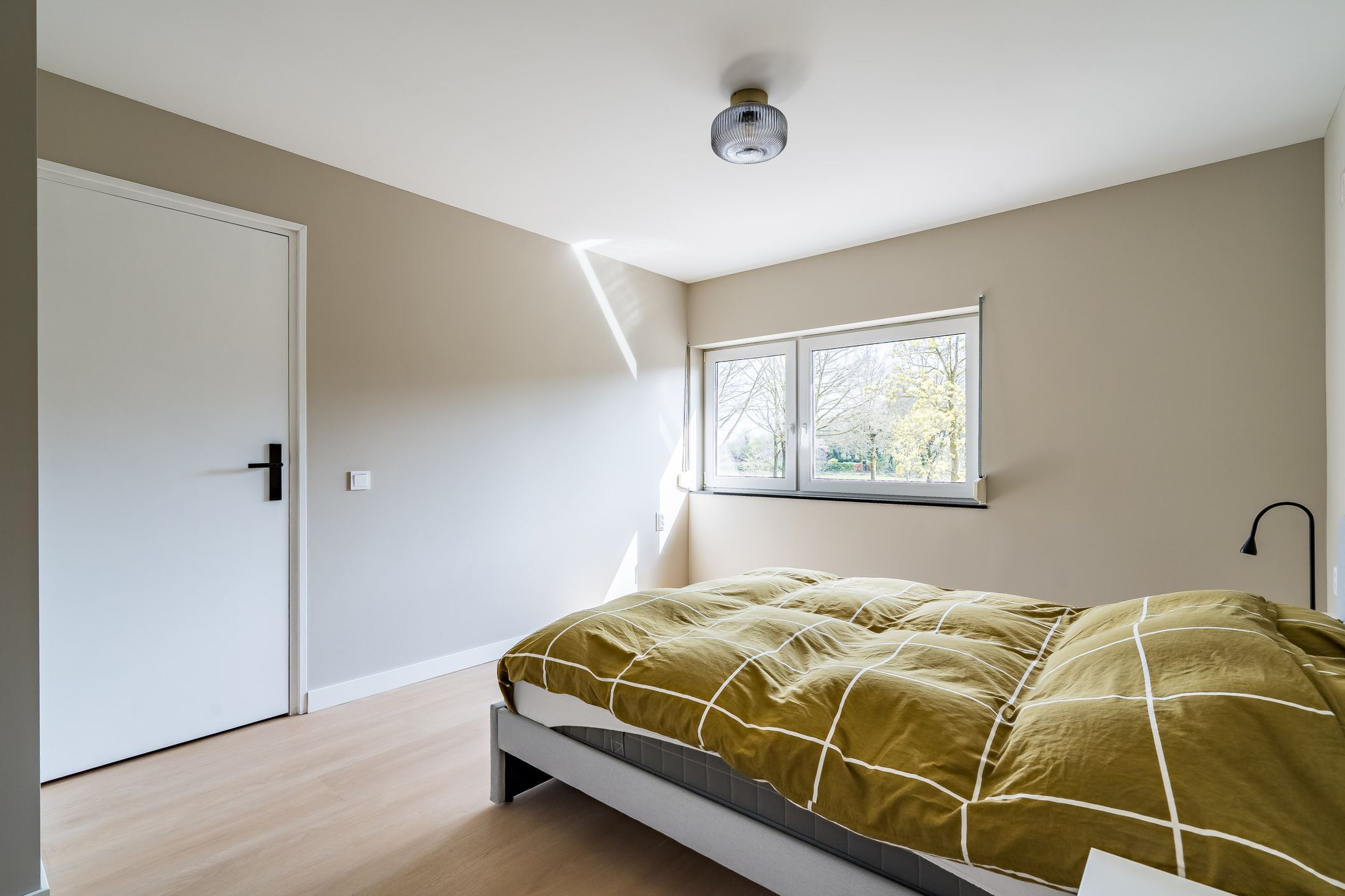 Photo 21 of Tromplaan 2