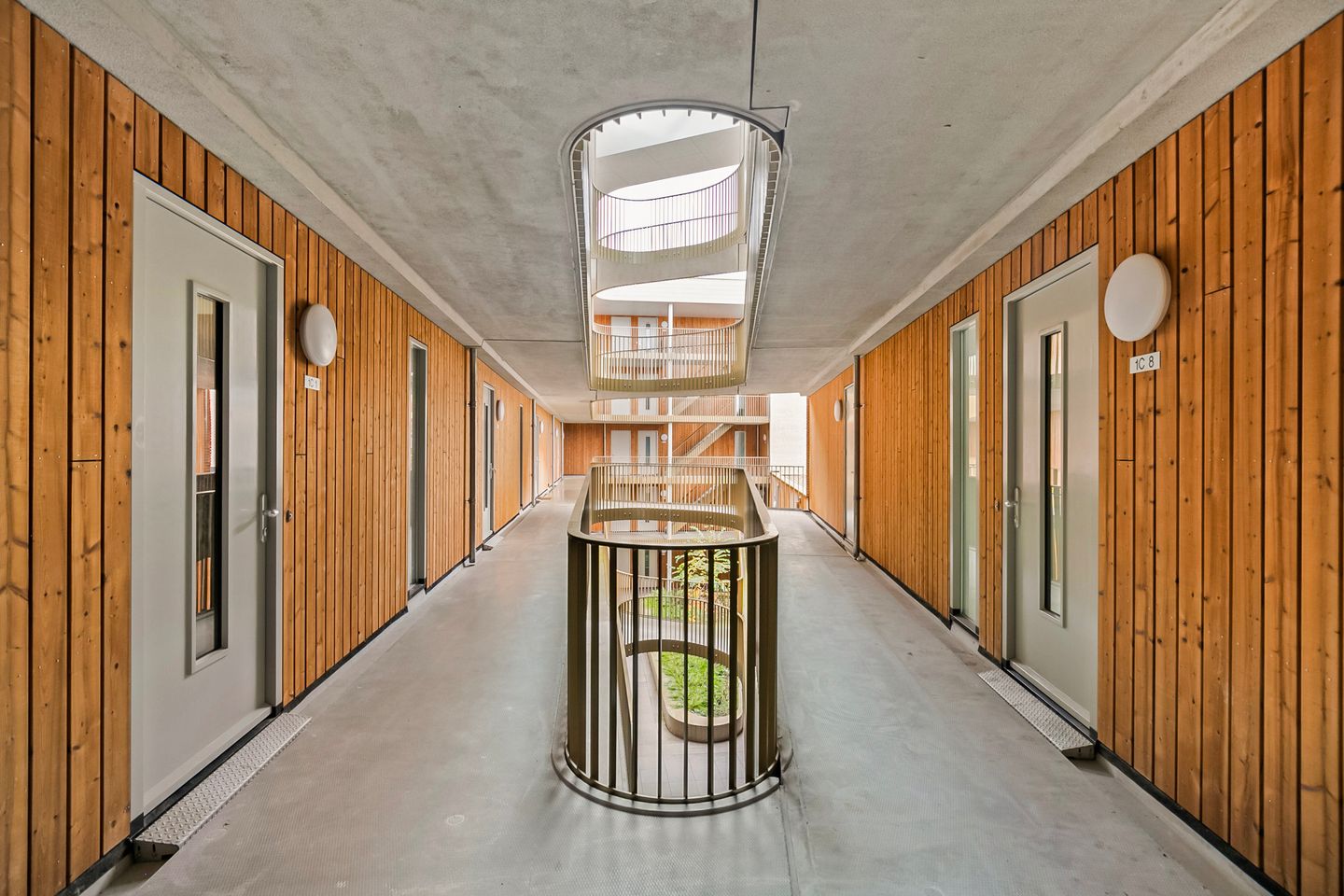 Photo 5 of Langestraat 1-B5