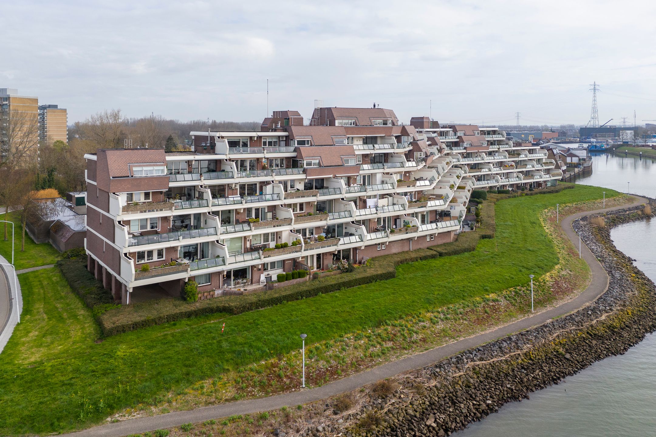 Foto 6 van Huys de Merwede 11