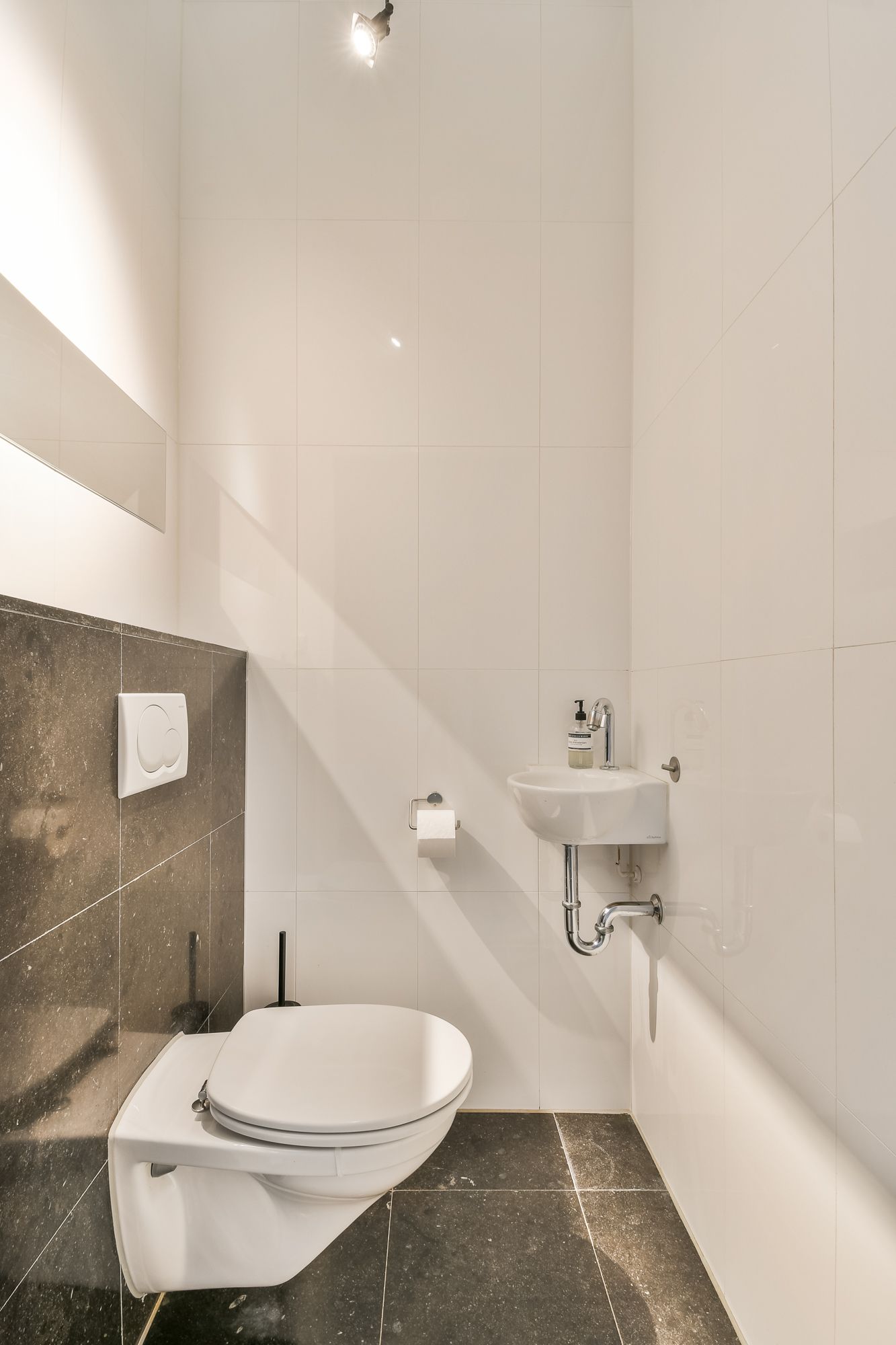 Foto 18 van Jacob Burggraafstraat 214