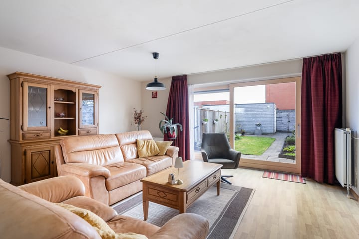 Photo 2 of Harzstraat 2