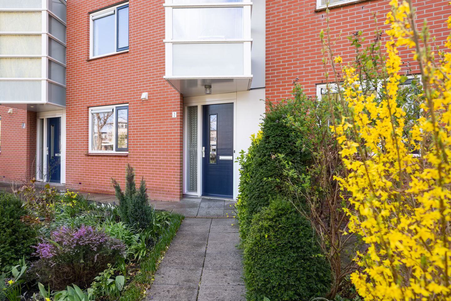 Photo 4 of Harzstraat 2