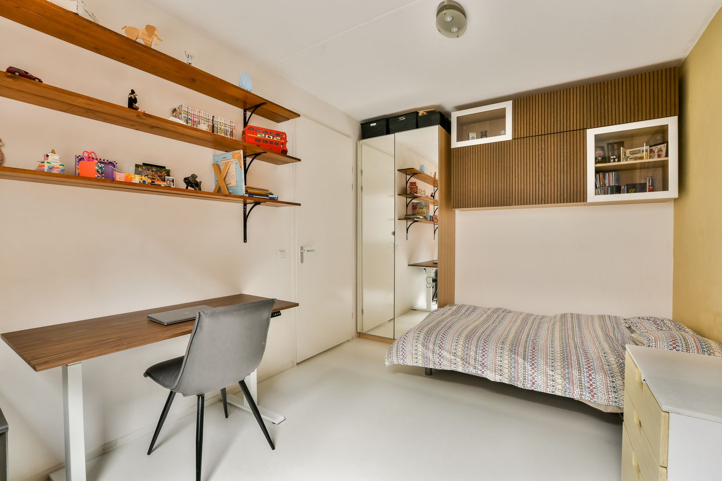 Photo 25 of Gerard Ruttenhof 31