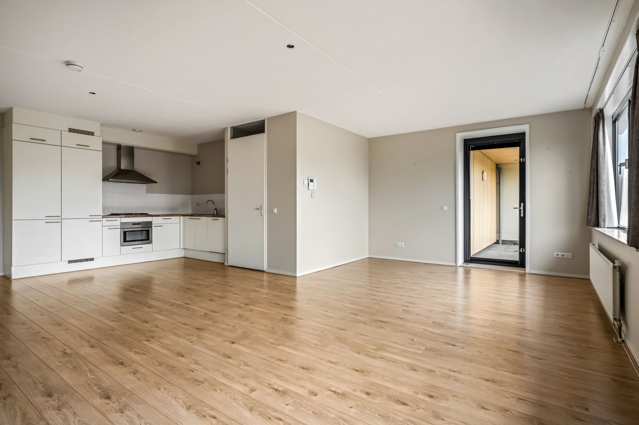 Photo 6 of Wadestein 70