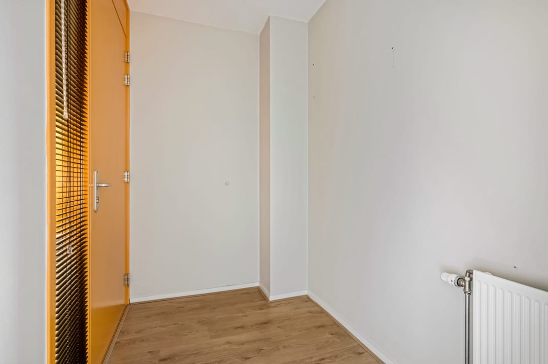 Photo 22 of Wadestein 70