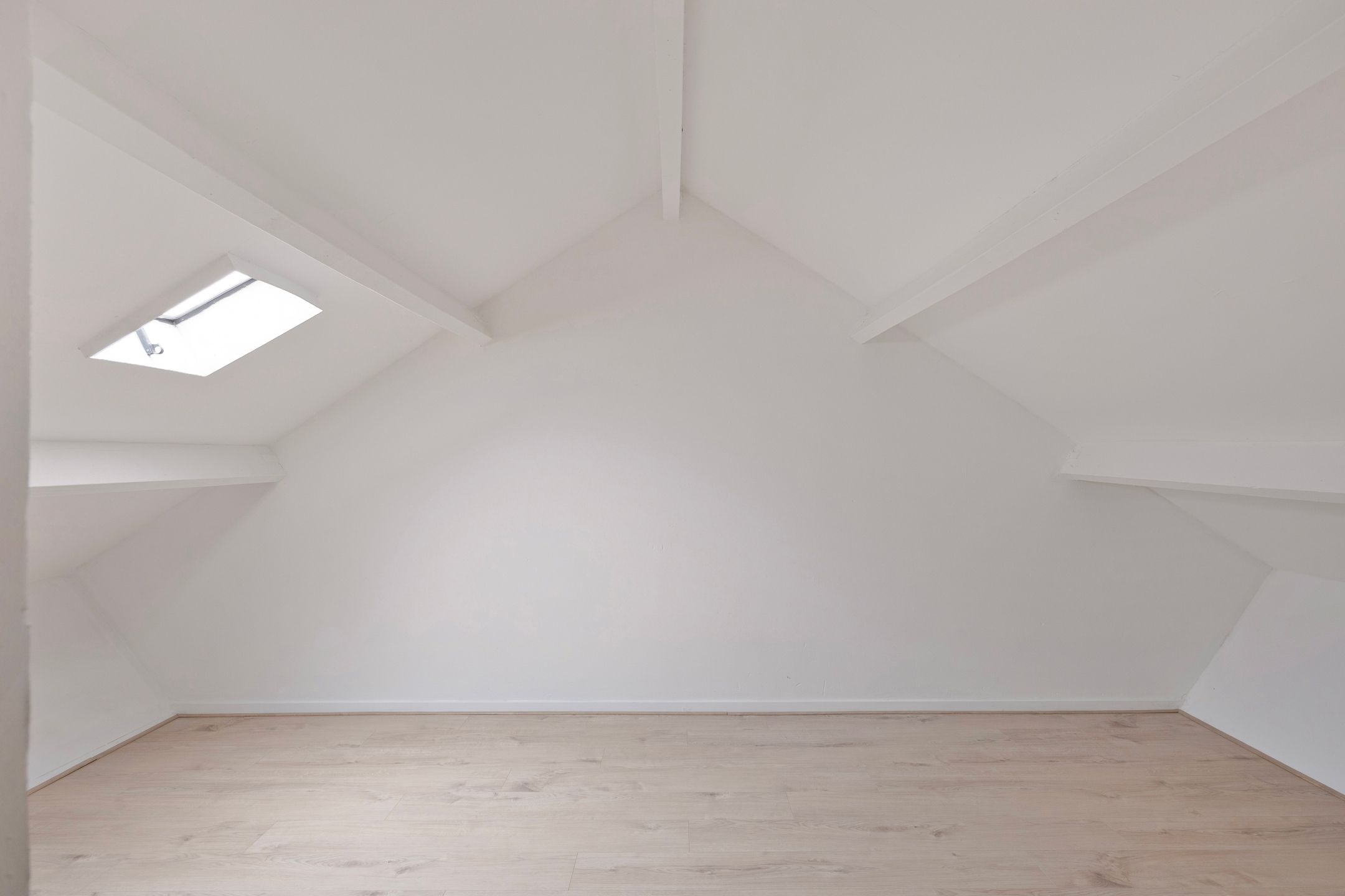 Foto 12 van Johan de Wittstraat 16