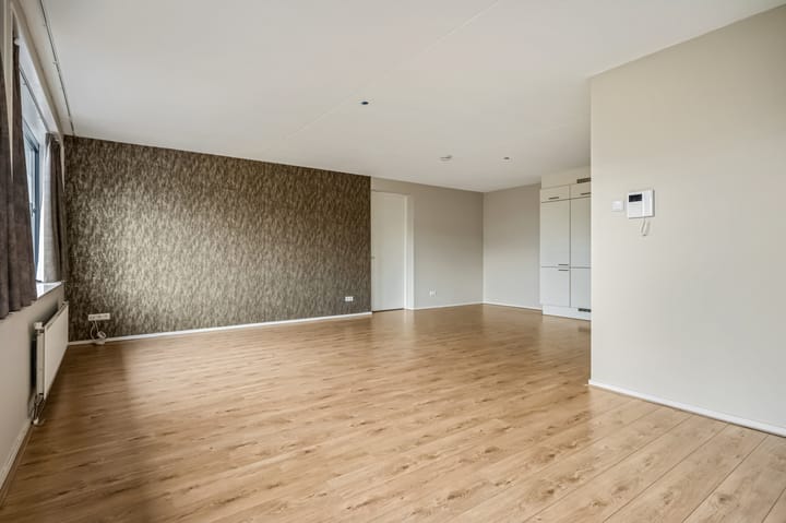 Photo 4 of Wadestein 70