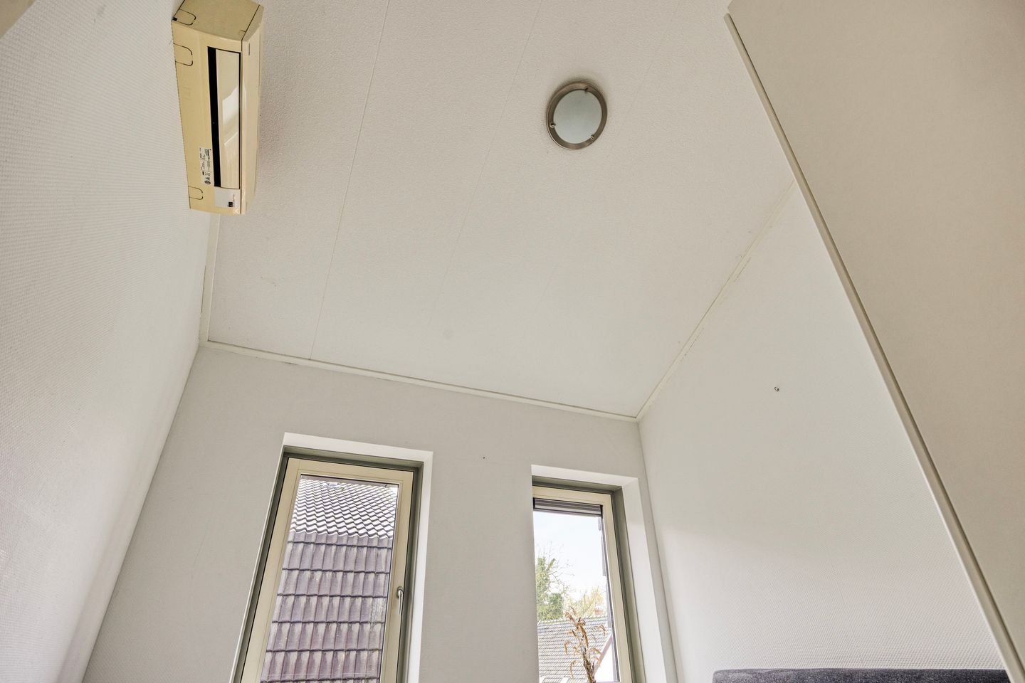 Photo 20 of Dorpstraat 18-E