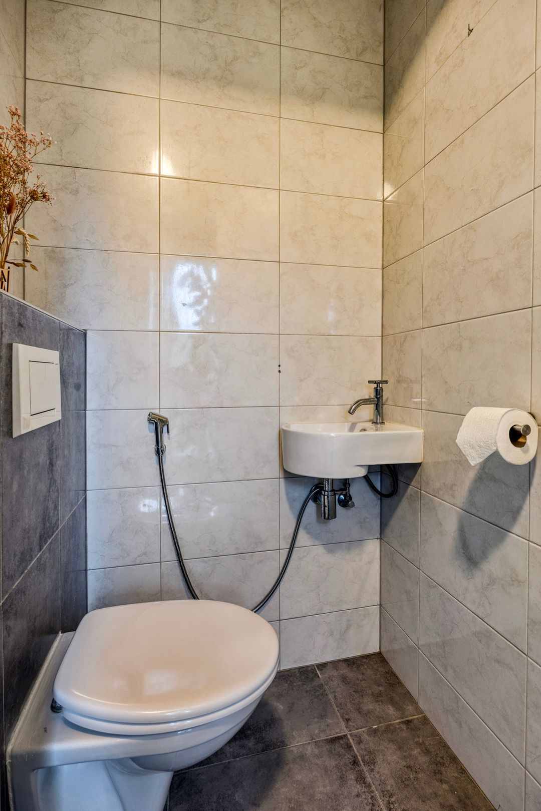 Photo 8 of Dorpstraat 18-E